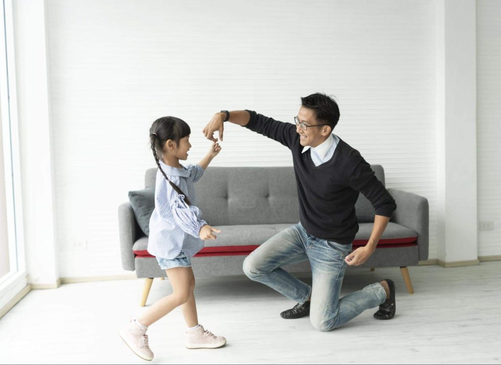 What is ‘Elephant Parenting’ and How Does it Benefit Emotional Development?