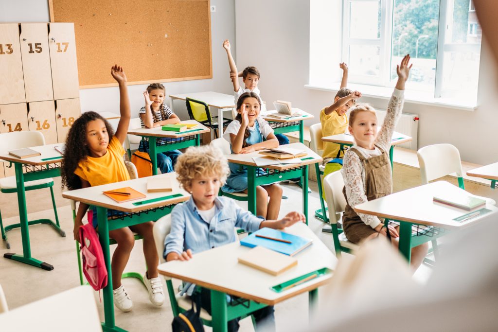 5 Tips to Help Children Settle into New Seats