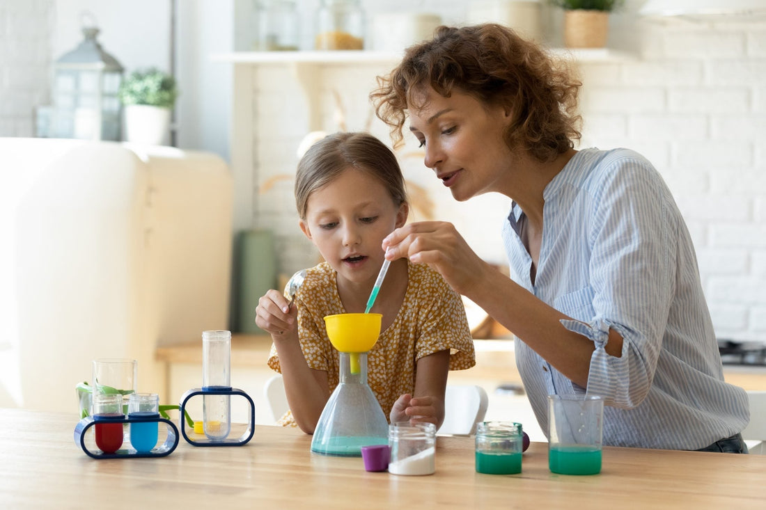 5 Resources to Turn Christmas Break Into a Hands-On Science Lab