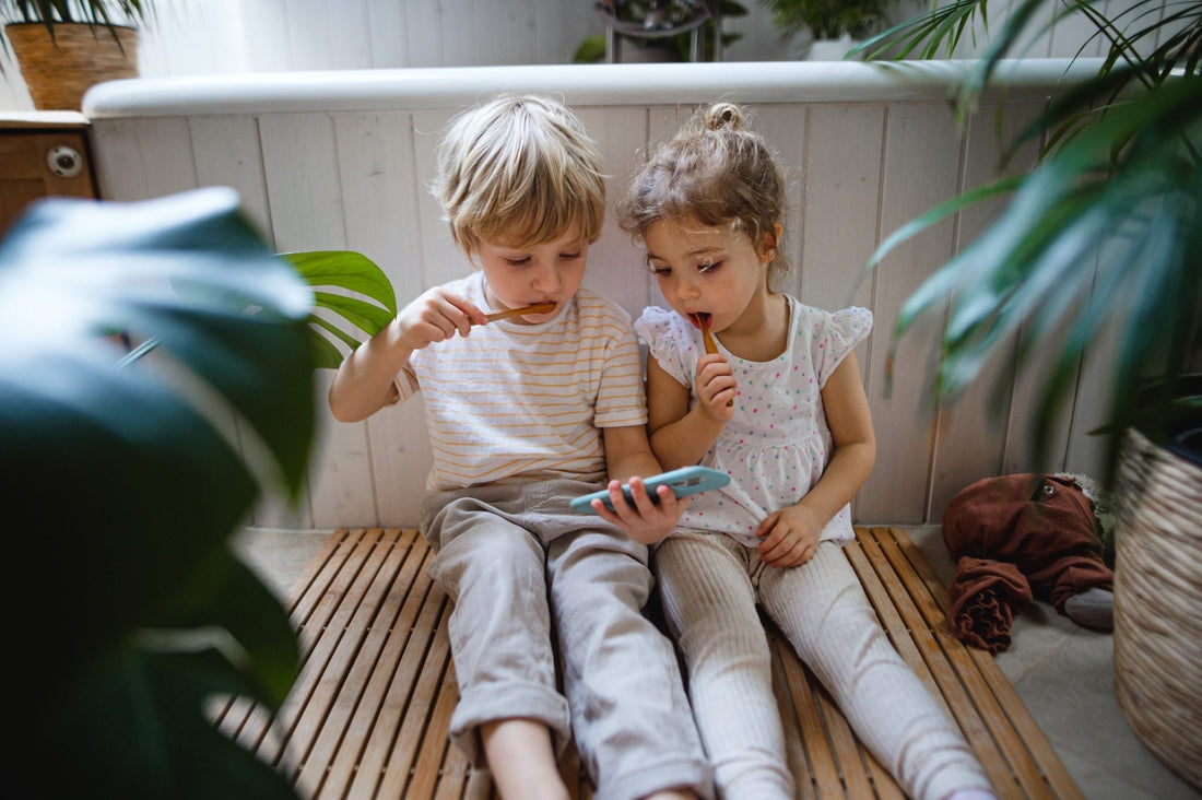 When Should Your Child Own Their First Smartphone? Study Says Not Before the Age of 13 or Their Mental Health Suffers