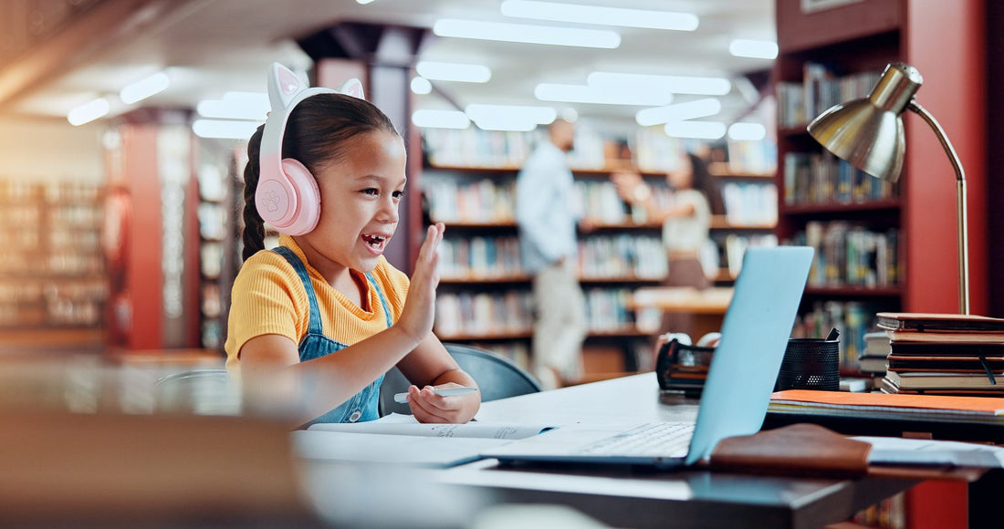 Exploring the Potential of AI Tools in Language Learning – A Reflective Analysis